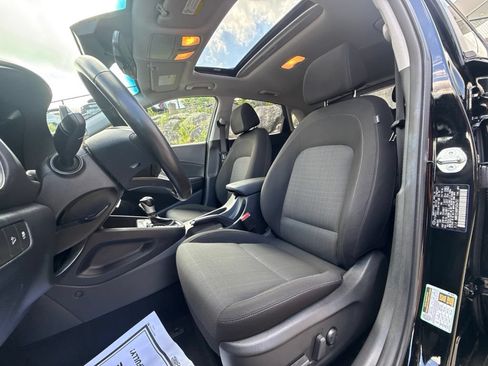 Certified 2023 Hyundai Kona SEL w/ Convenience Package AWD/4WD image 15