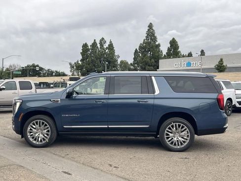 New 2026 GMC Yukon XL Denali w/ Sun & Power Step Package RWD image 6