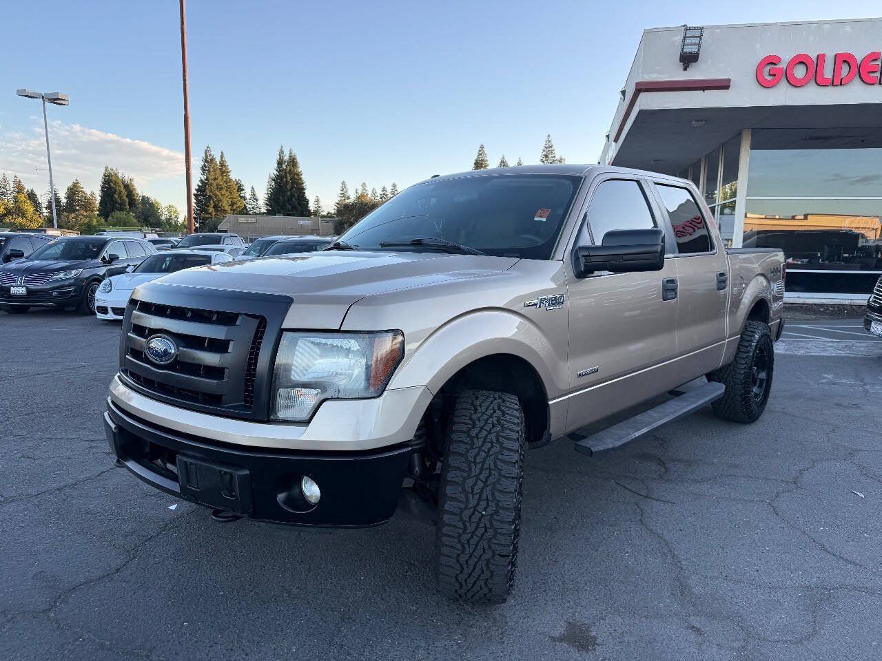 Used 2013 Ford F150 XLT w/ Trailer Tow Pkg AWD/4WD image 3