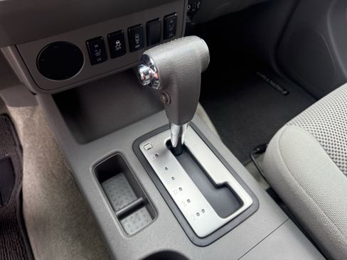 Used 2017 Nissan Frontier SV w/ SV Value Truck Package image 17