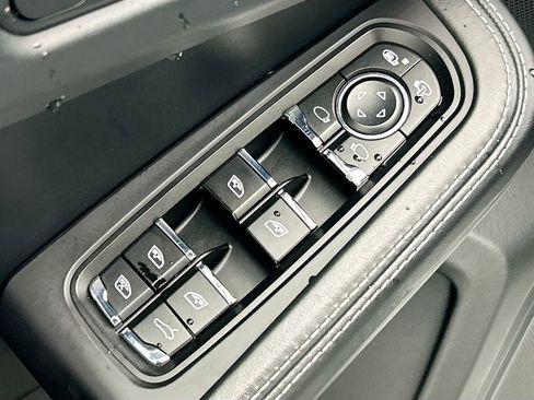 Used 2018 Porsche Macan GTS image 22