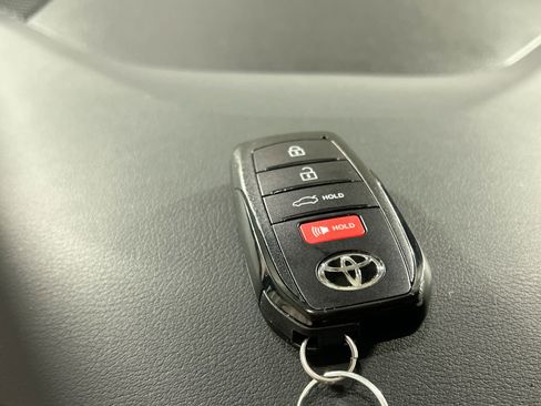 Used 2026 Toyota Corolla LE w/ LE Premium Package image 28