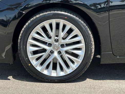 Used 2015 Lexus ES 350 w/ Premium Package FWD image 25