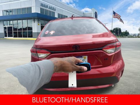 Used 2020 Toyota Corolla LE image 6