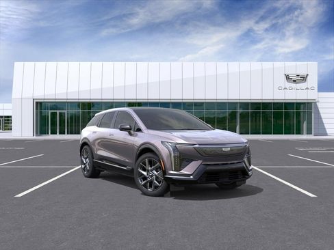 Used 2026 Cadillac Optiq Luxury 1 w/ LPO, Floor Liner Package AWD/4WD image 1
