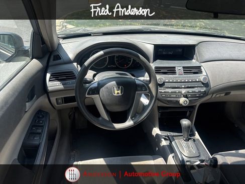 Used 2009 Honda Accord LX image 2
