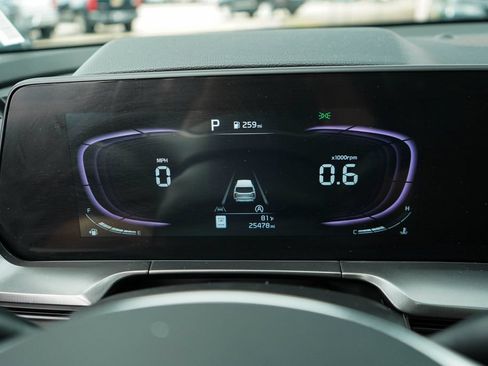 Used 2025 Kia Telluride S FWD image 28