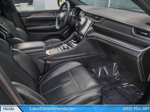 Used 2021 Jeep Grand Cherokee L Overland AWD/4WD image 19