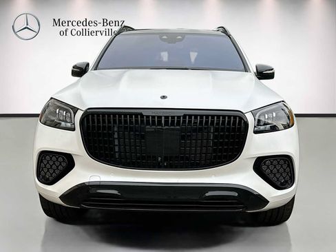Used 2025 Mercedes-Benz Maybach GLS 600 4MATIC image 2