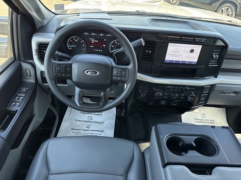 Used 2024 Ford F250 XL w/ XL Driver Assist Package AWD/4WD image 16