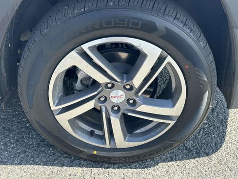 Used 2020 GMC Terrain SLT w/ Preferred Package AWD/4WD image 27