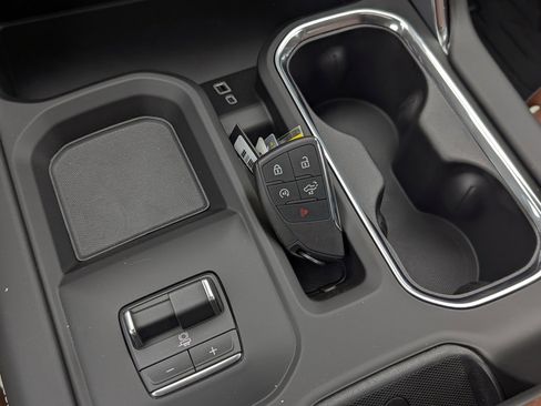 New 2026 GMC Sierra 3500 Denali Ultimate image 29