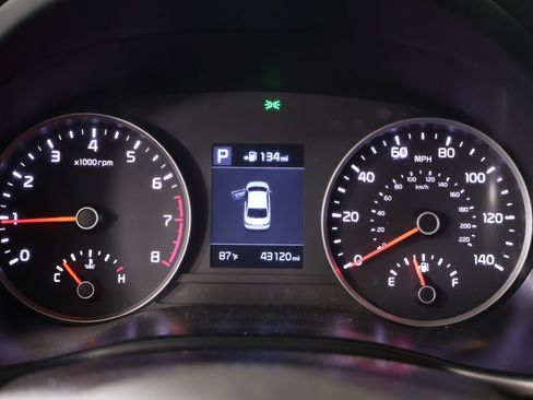 Used 2020 Kia Rio S w/ Technology Package FWD image 4