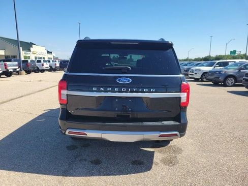 Used 2024 Ford Expedition XLT AWD/4WD image 24