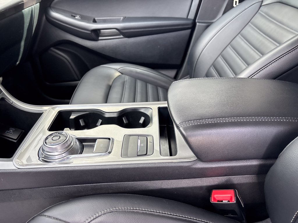 Used 2024 Ford Edge SEL w/ Convenience Package AWD/4WD image 20