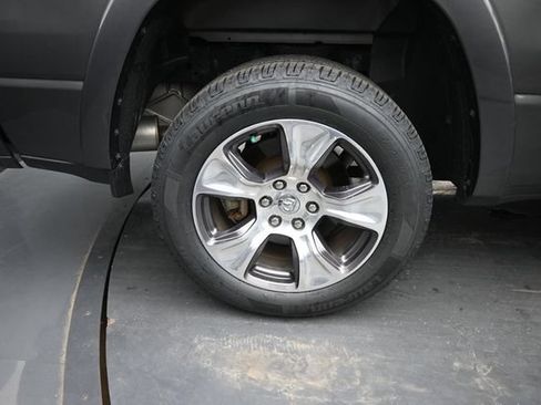 Used 2022 RAM 1500 Laramie AWD/4WD image 40