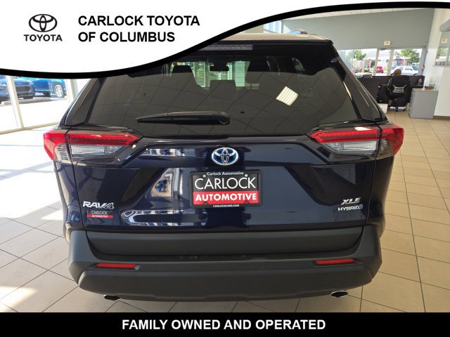 Used 2024 Toyota RAV4 XLE AWD/4WD image 9