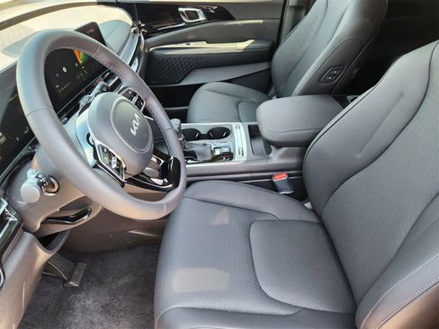 New 2026 Kia Carnival SX Prestige image 11