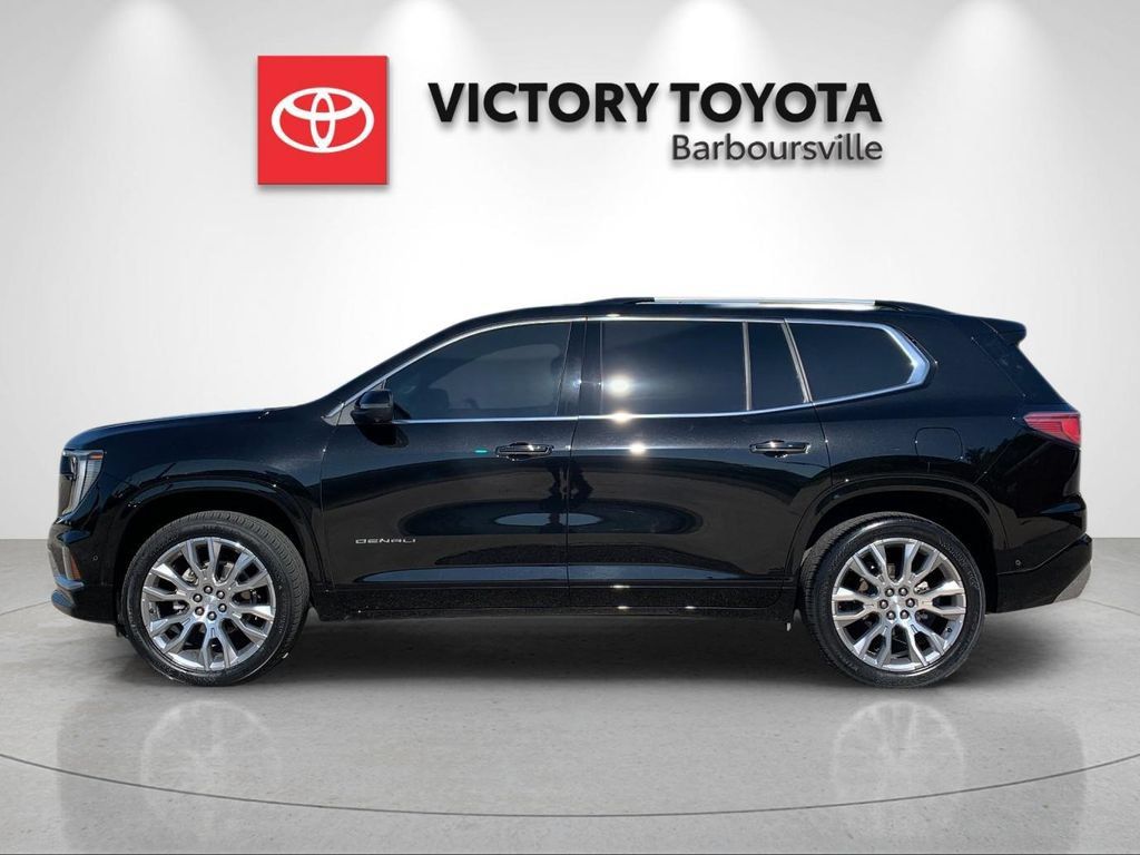 Used 2025 GMC Acadia Denali w/ Super Cruise Package AWD/4WD image 2