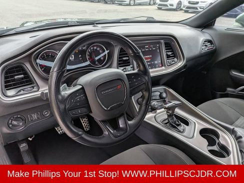 Used 2022 Dodge Challenger R/T Scat Pack RWD image 15