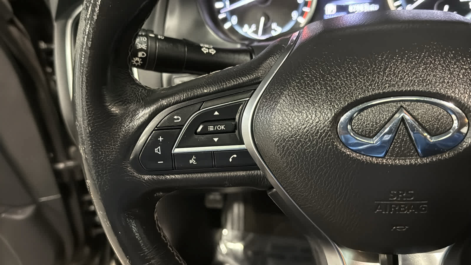 Used 2018 INFINITI Q50 Sport AWD/4WD image 12