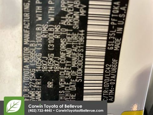 Used 2015 Toyota Sienna XLE image 27