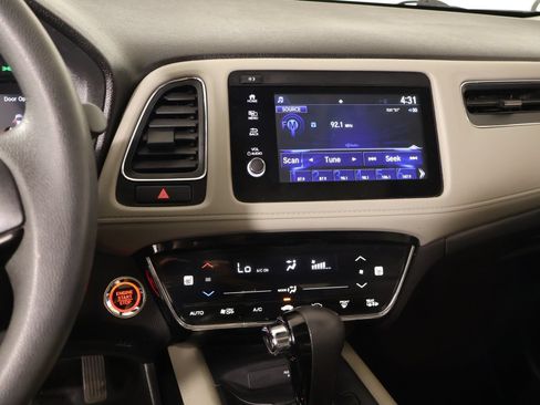 Used 2021 Honda HR-V EX image 5
