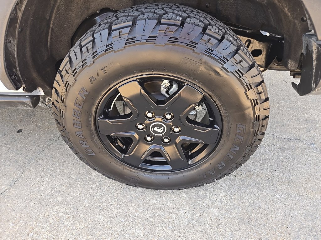 Used 2024 Ford Bronco Black Diamond AWD/4WD image 23