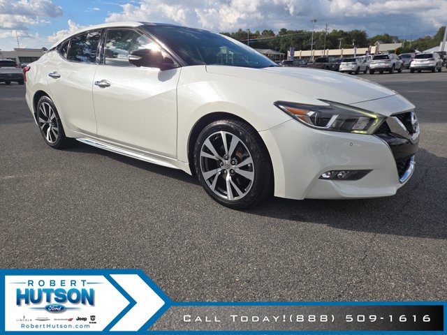 Used 2017 Nissan Maxima Platinum FWD image 4