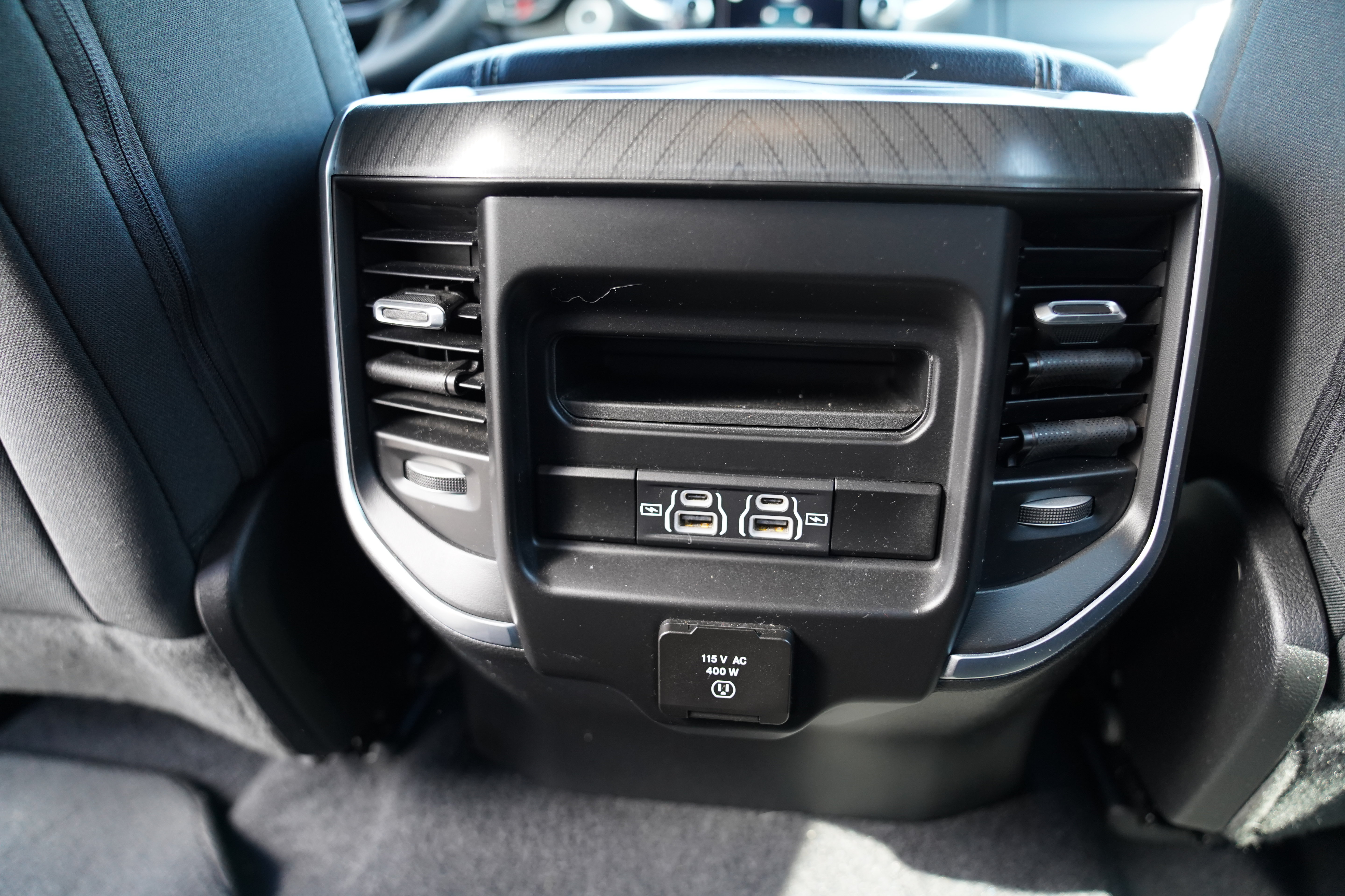 Used 2025 RAM 1500 Big Horn AWD/4WD image 6