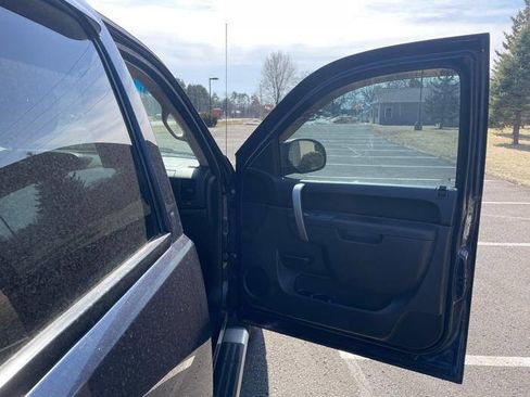 Used 2010 Chevrolet Silverado 1500 LT w/ Power Pack Plus image 30