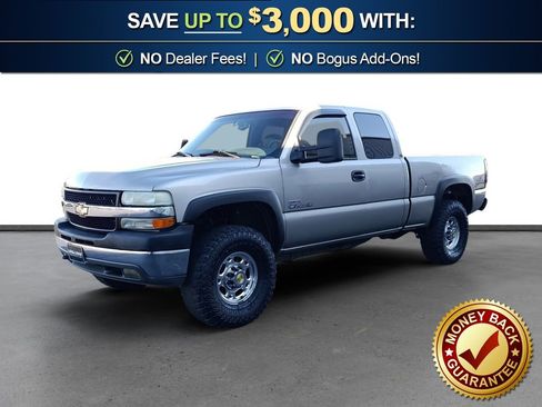 Used 2002 Chevrolet Silverado 2500 LT w/ Off-Road Skid Plate Pkg image 1