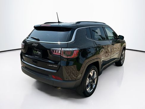 Used 2019 Jeep Compass Limited AWD/4WD image 9
