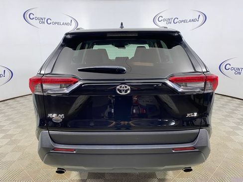 Certified 2024 Toyota RAV4 XLE FWD image 5