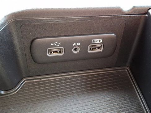 Used 2024 RAM 1500 Classic Warlock image 24