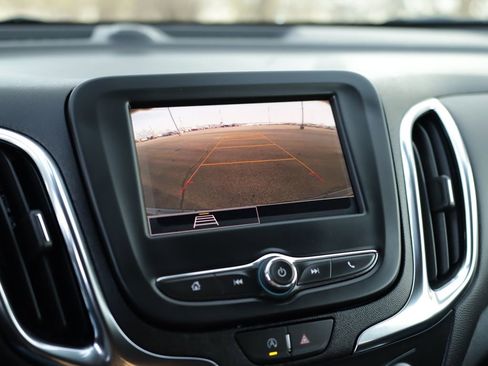 Used 2024 Chevrolet Equinox LT w/ LPO, Floor Liner Package image 14