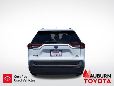 Certified 2024 Toyota RAV4 LE AWD/4WD image 7