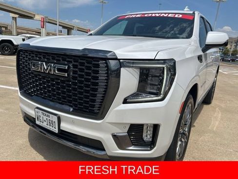 Used 2023 GMC Yukon Denali Ultimate AWD/4WD image 4