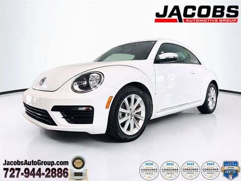 Used 2018 Volkswagen Beetle 2.0T FWD image 1