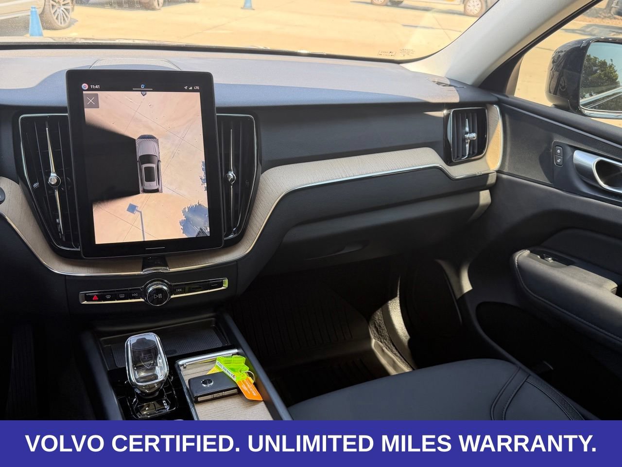 Certified 2026 Volvo XC60 B5 Plus AWD/4WD image 14