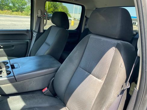 Used 2011 GMC Sierra 1500 SLE AWD/4WD image 6
