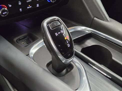 Used 2021 Buick Enclave Preferred w/ LPO, Cargo Package image 20