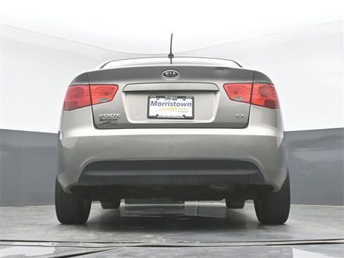 Used 2010 Kia Forte EX image 41