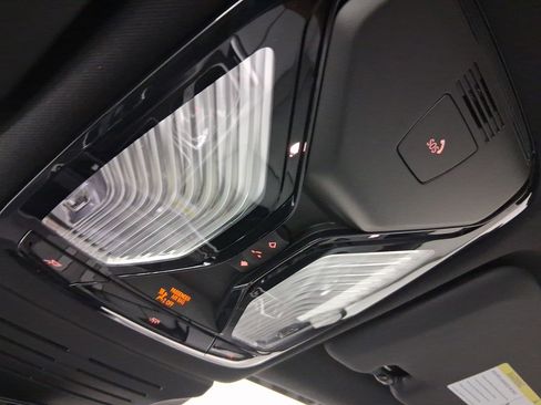 New 2026 BMW X5 xDrive40i w/ M Sport Package image 27