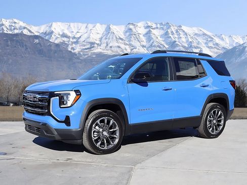 New 2026 GMC Terrain Elevation w/ Elevation Premium Package image 2