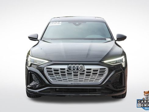 Certified 2024 Audi Q8 e-tron Premium Plus w/ Premium Plus Package image 2