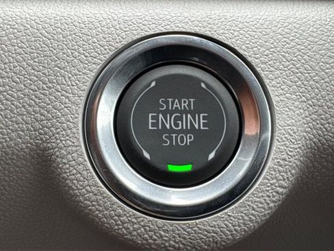 New 2026 GMC Terrain Denali w/ LPO, Floor Liner Package image 26