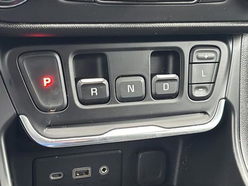 Used 2020 GMC Terrain SLE w/ Driver Convenience Package image 34