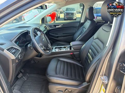 Used 2023 Ford Edge SEL w/ Convenience Package AWD/4WD image 9