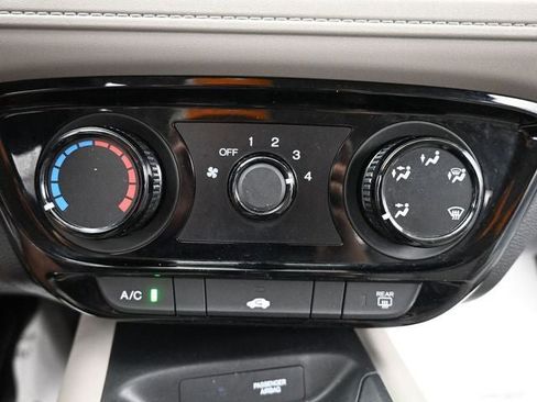 Used 2016 Honda HR-V LX image 28